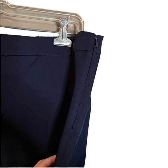 NWT! Talbots navy Chatham crop pants - Picture 6 of 8